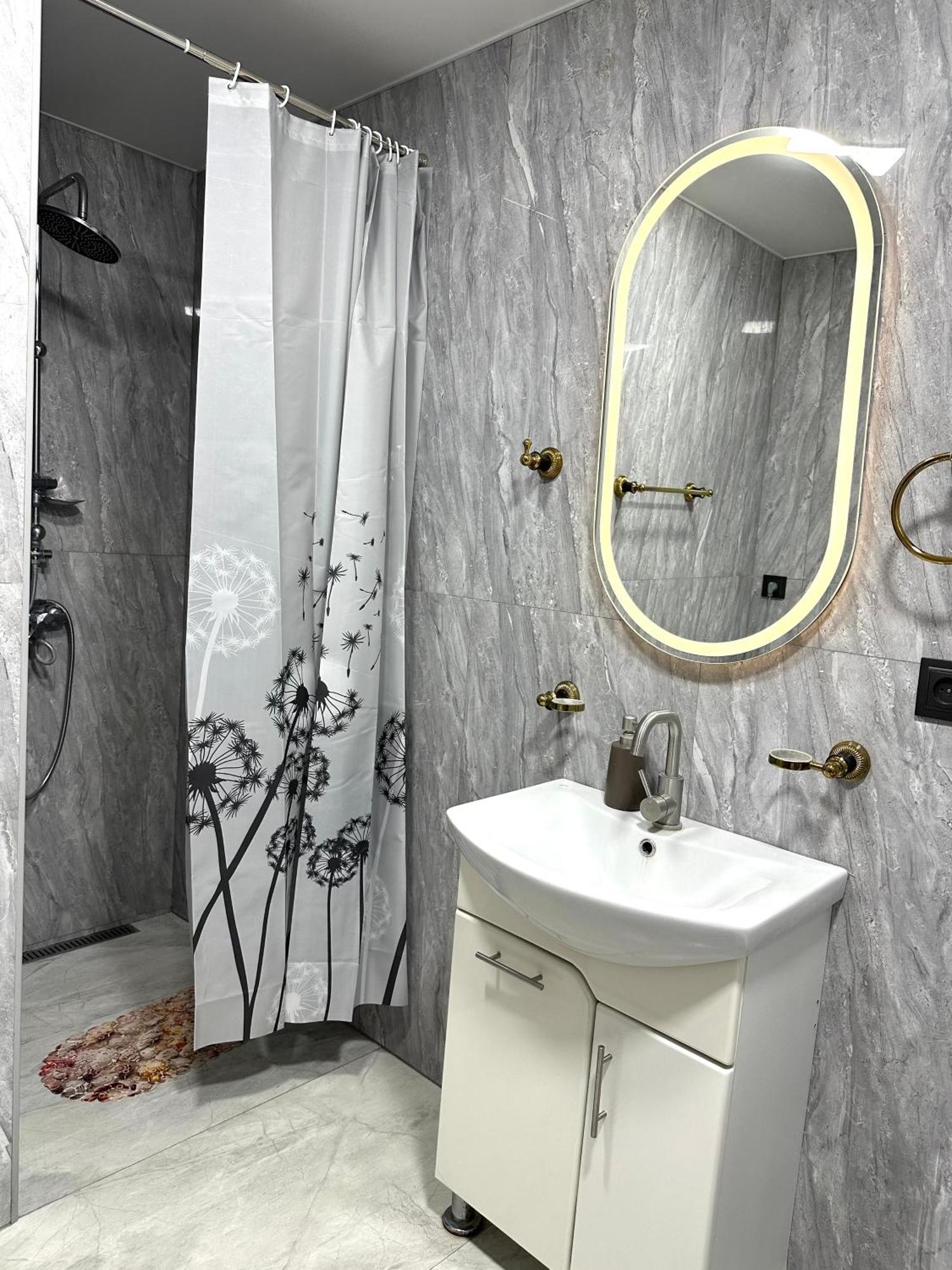 New Apartment In Downtown エレバン エクステリア 写真